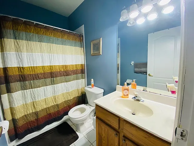 415 Lucy Ct — Photo 28
