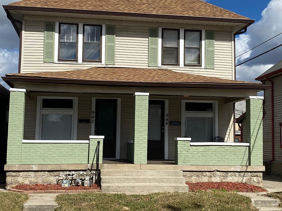1st image of 942 E Morris St #944