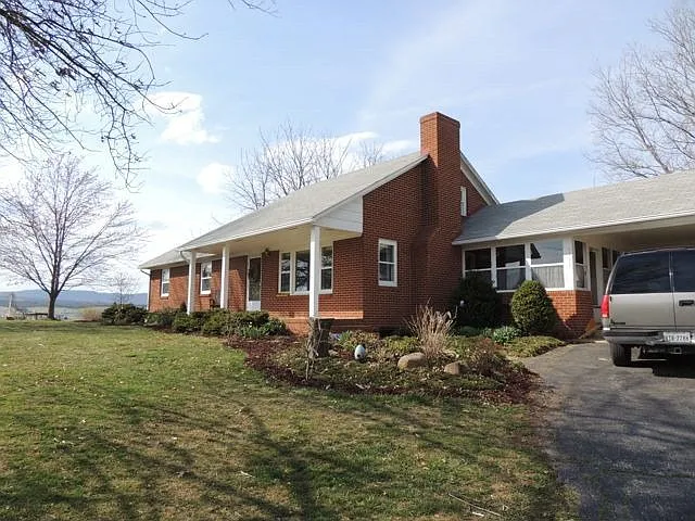 4368 Zion Church Rd photo 1