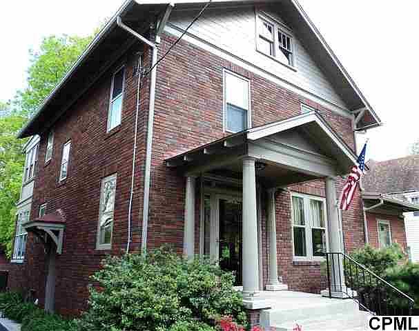 1st image of 716 3rd St