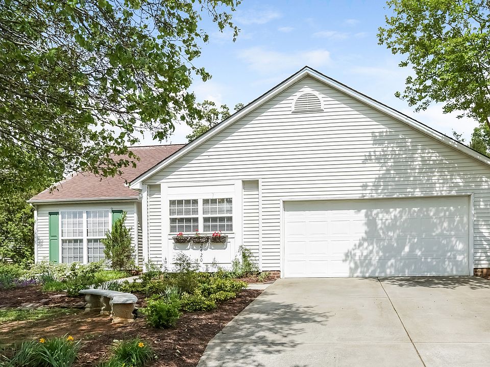 1st image of 12420 Shelly Pines Dr