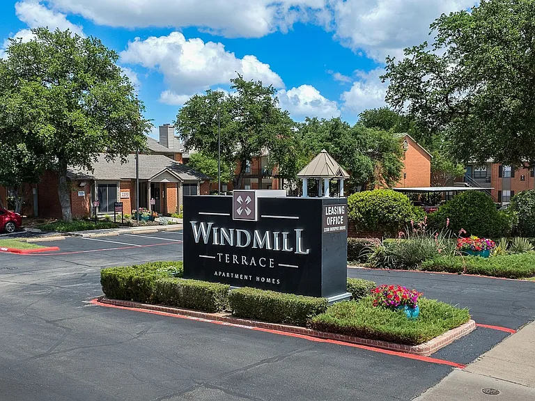 Windmill Terrace — Photo 1