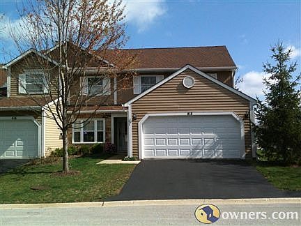 Beautiful Townhome in Streamwood