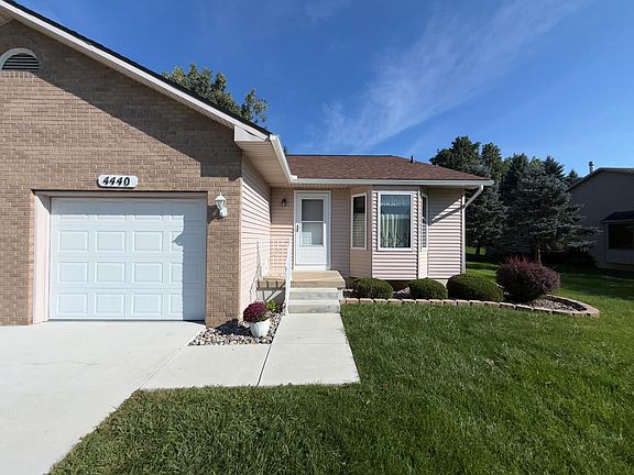 2nd image of 4440 Springbrook Dr #72