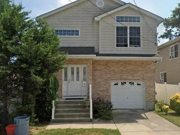 1319 Journal Ave, Elmont, NY