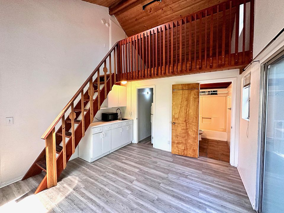 1st image of 428 W Islay St #5