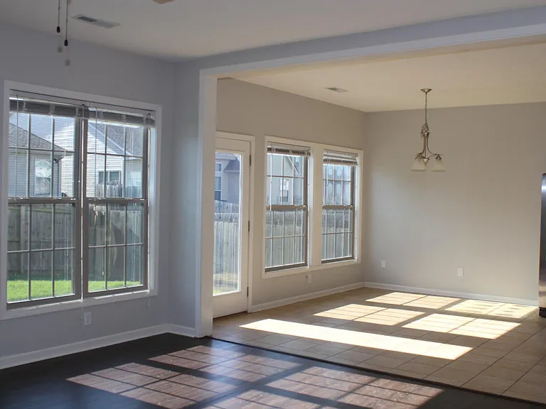 4159 Katherine Pl — Photo 6