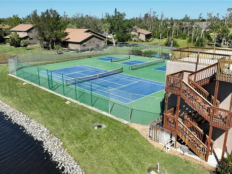 17502 Island Inlet Ct — Photo 25