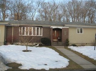 15 Doolittle Ave, Dartmouth, MA 02747