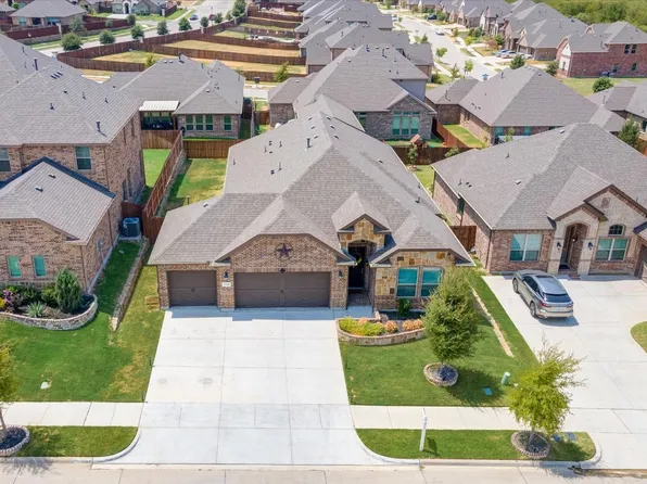 7508 Sweetwater Ln, Arlington, TX 76002