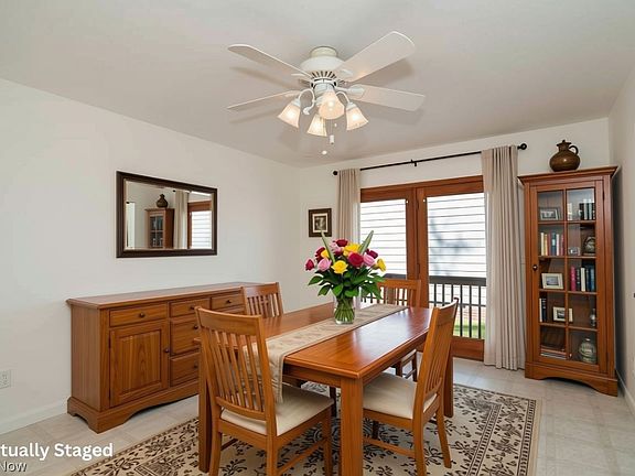 3rd image of 4272 Bluestone Rd