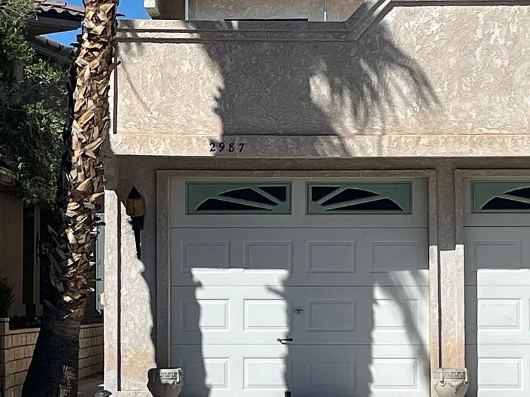 2987 Camino Del Rio — Photo 3
