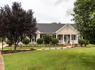 2137 Black Walnut Farm Rd, Hillsborough, NC 27278