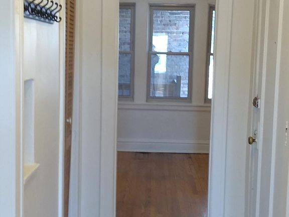 4th image of 7441 Randolph St