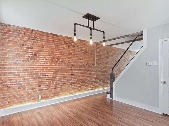 5th image of 100 Davis St