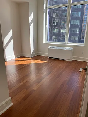 Rented by Windsor Property Management | media 16