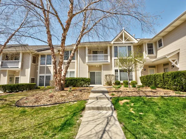 6235 Walnut LANE #11, Cudahy, WI 53110