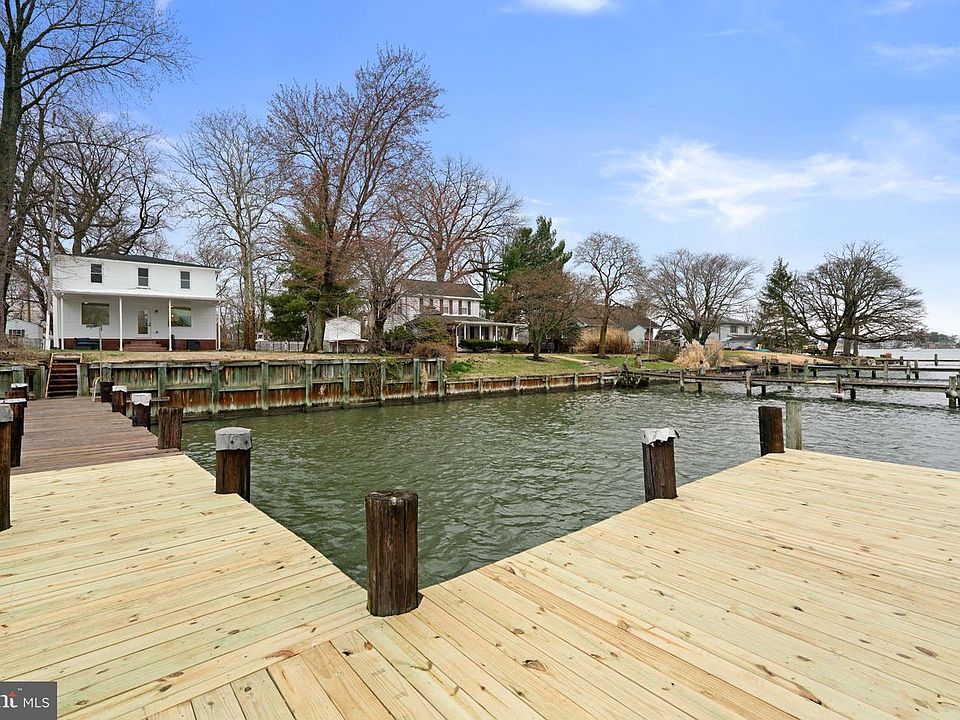 1st image of 10 W Kingston Park