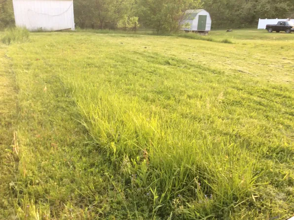 822 Raceland Ave, Raceland, KY 41169