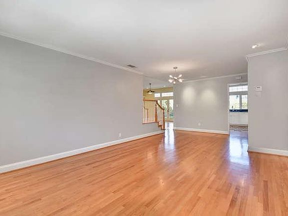 Dining are leading directly to kitchen and family room