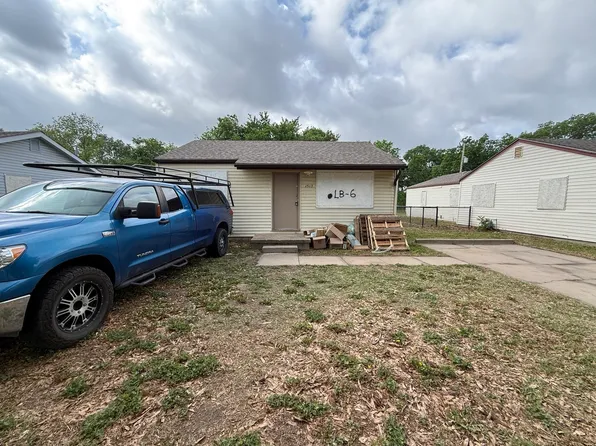 1517 E Arnold St, Wichita, KS 67214