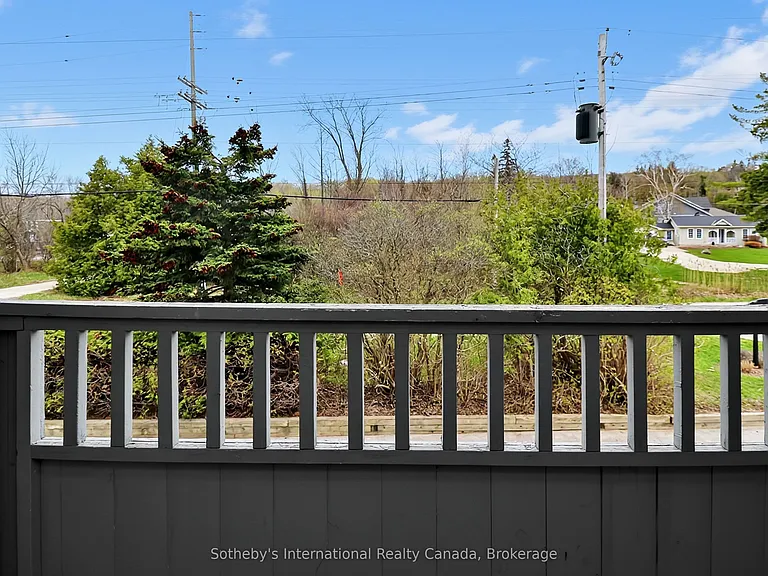 139 Lakeshore Rd E #10 — Photo 21