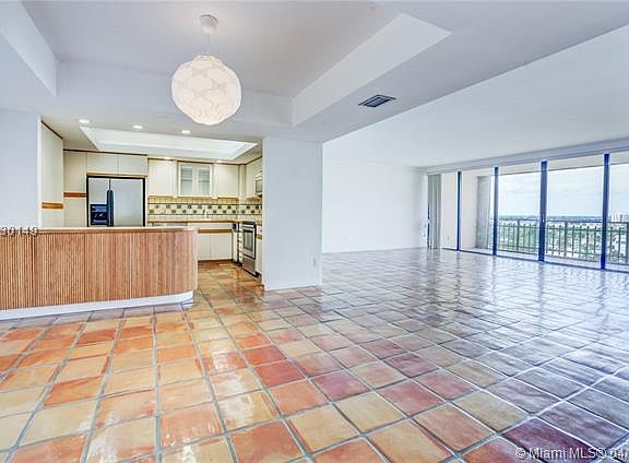 2nd image of 11113 Biscayne Blvd Unit 1254