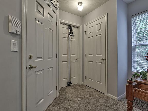 5th image of 6680 Washington Cir