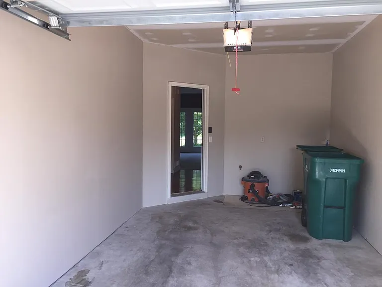 One Car Garage