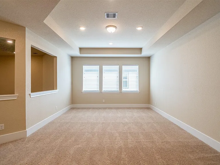 19015 Yellowstone Landing Ct — Photo 29