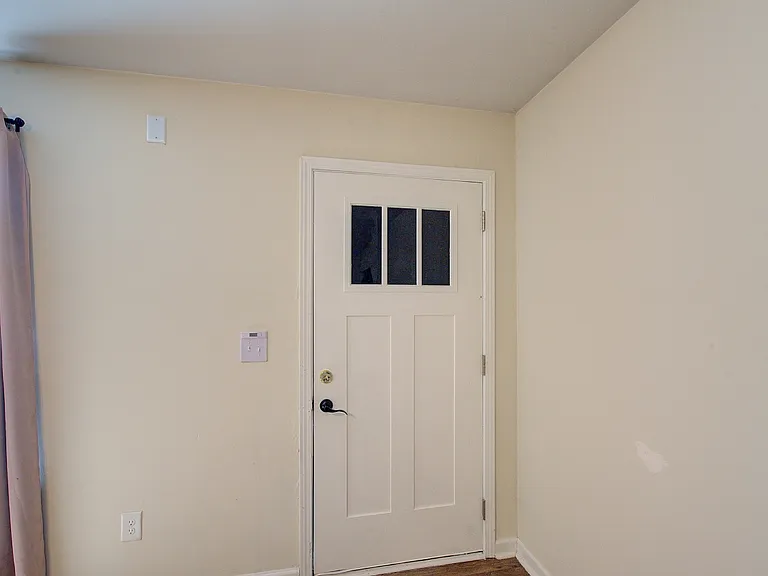109 Corning St #A — Photo 7