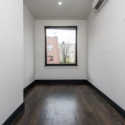 Rented by Nooklyn NYC LLC | media 15