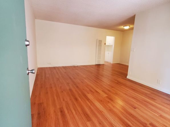 2000 Alberta Ave APT 3