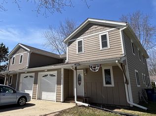 6867 Enge DRIVE #6869, West Bend, WI