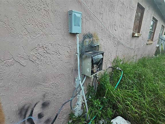 3rd image of 8428 Paxton Dr