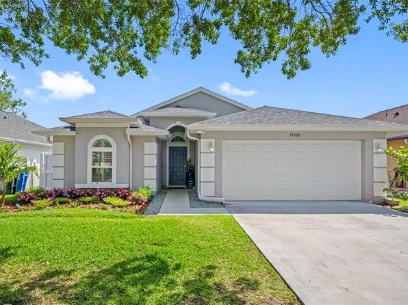 19309 Garden Quilt Cir, Lutz, FL 33558