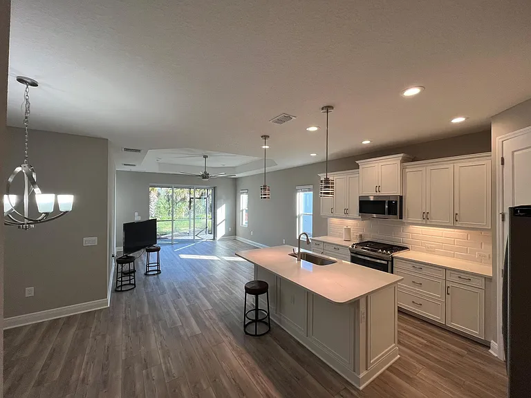 12730 Brookgreen St — Photo 11