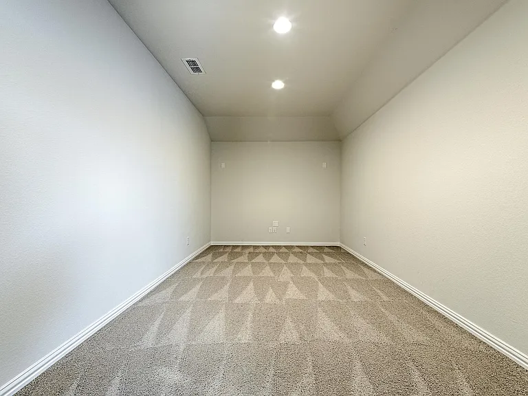 1208 Uplands Dr — Photo 26