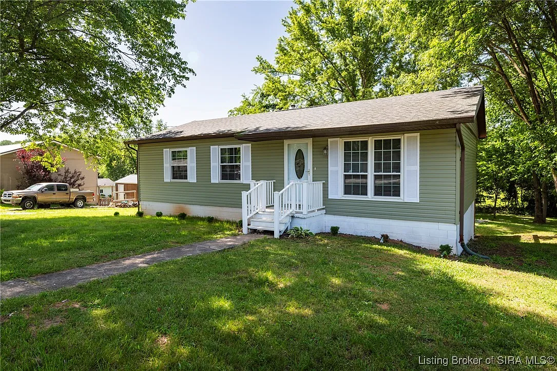 201 W Bernadine Drive photo 1