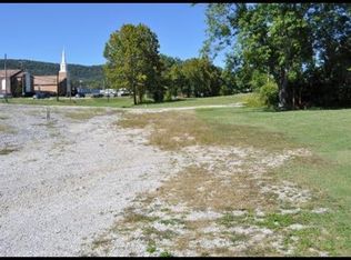 645 Ruritan Rd, Harriman, TN 37748