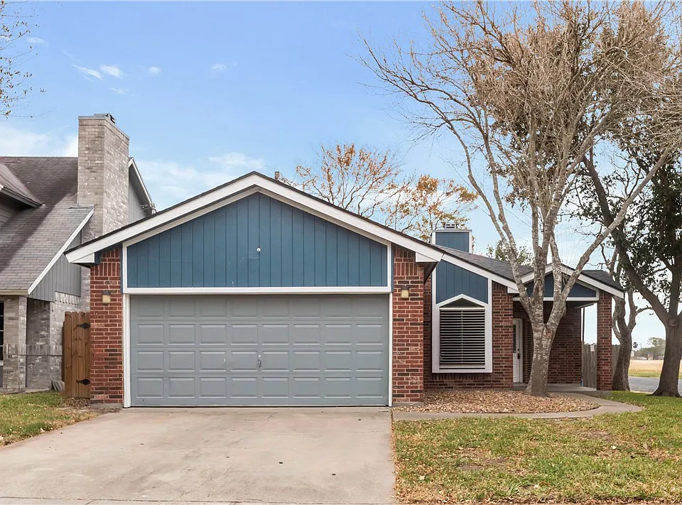 7658 Clearbrook Dr