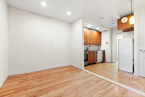 Rented by Douglas Elliman | media 14