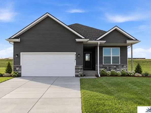 7719 N 95th Ave, Omaha, NE 68122