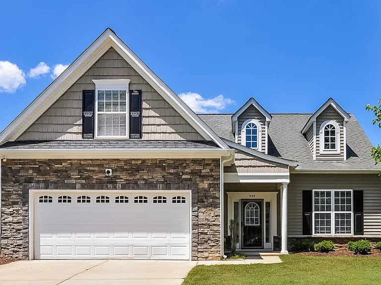 353 Collinsworth Dr — Photo 1
