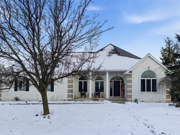 5519 Manhattan Dr, Lorain, OH 44053