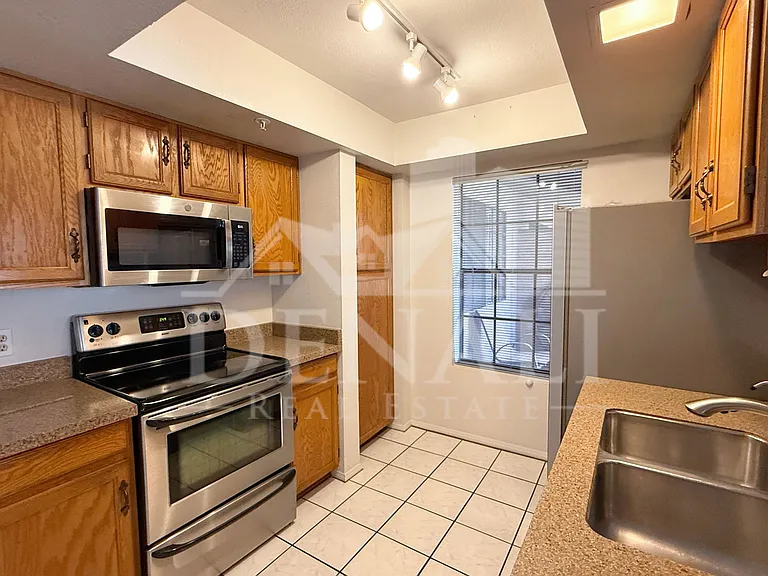 1211 N Miller Rd #148 — Photo 9