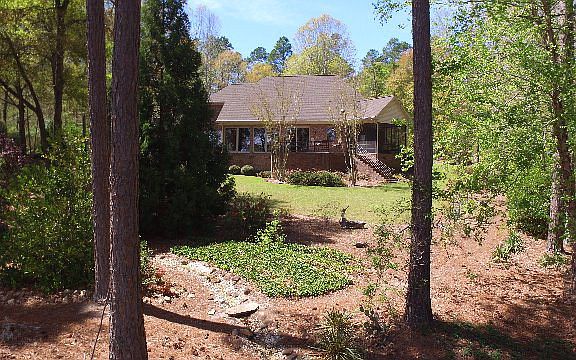 5th image of 136 Hideaway Ln