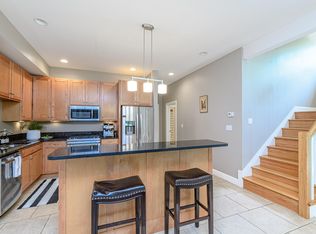 2 E Clarkson Rd #B, Columbia, MO 65203