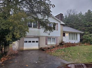 880 Detters Mill Rd, Dover, PA 17315