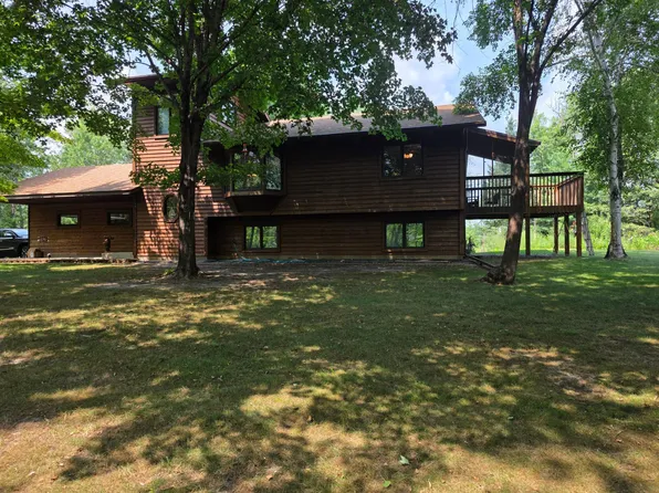 6241 141st Ave NE, Columbus, MN 55025